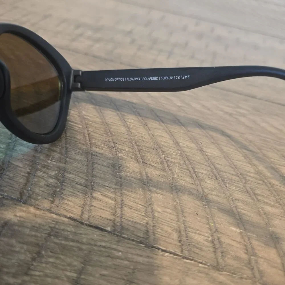NEW RHEOS SOUTHERN TIDE BLACK MIRRORED AUTHENTIC SUNGLASSES 2115